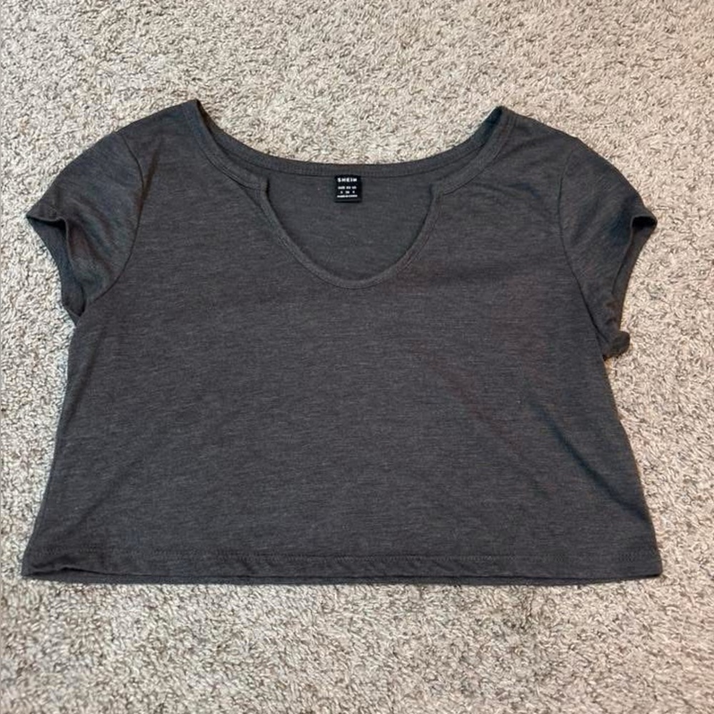 SHEIN Dark Charcoal Scoop Neck Crop Tee